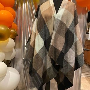 Plaid Ladies winter throw